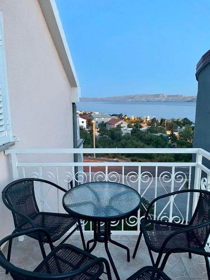 Apartment Anic Karlobag Kültér fotó