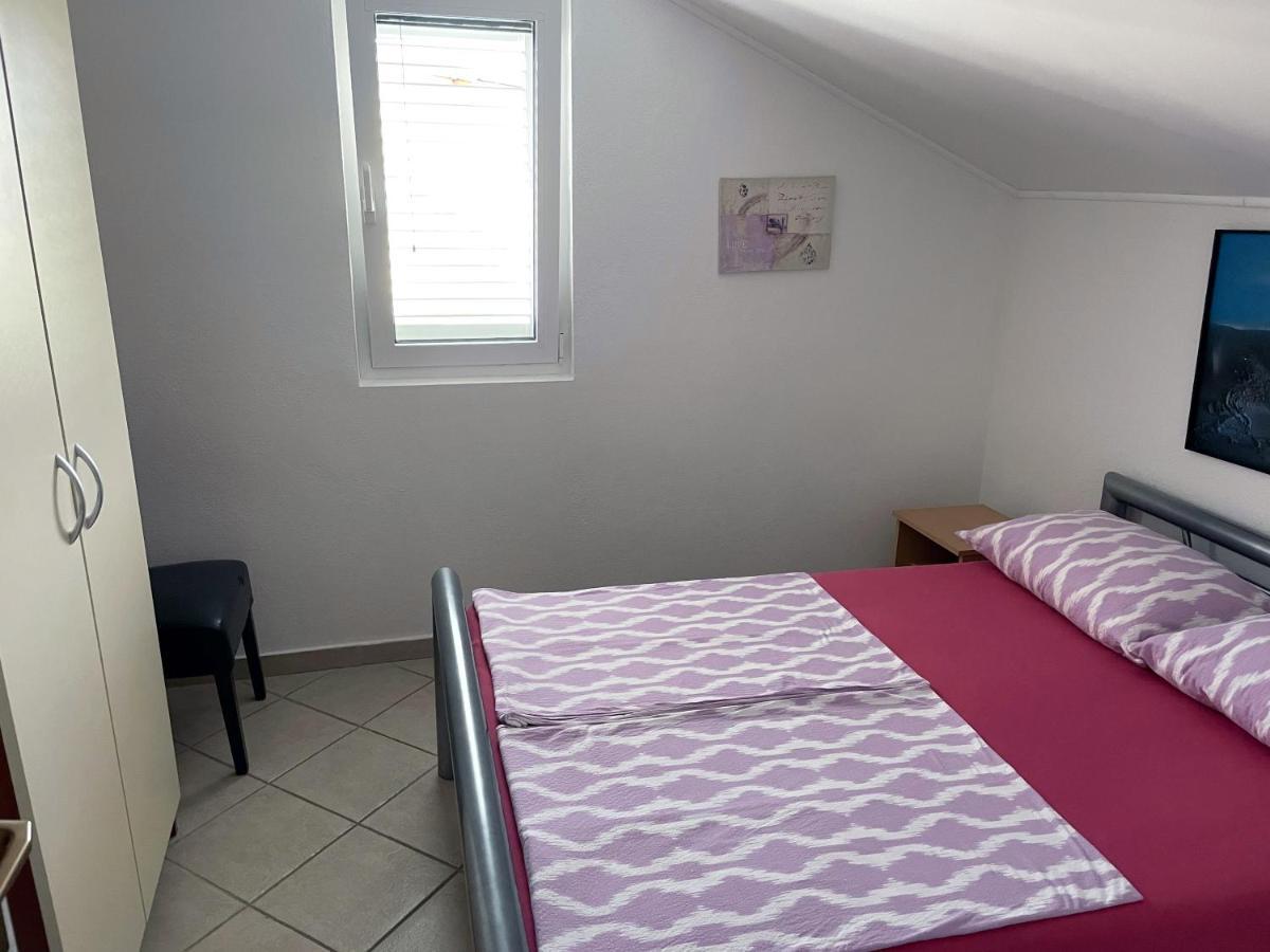 Apartment Anic Karlobag Kültér fotó