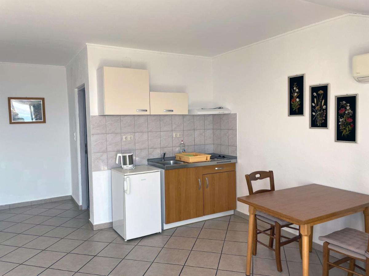 Apartment Anic Karlobag Kültér fotó