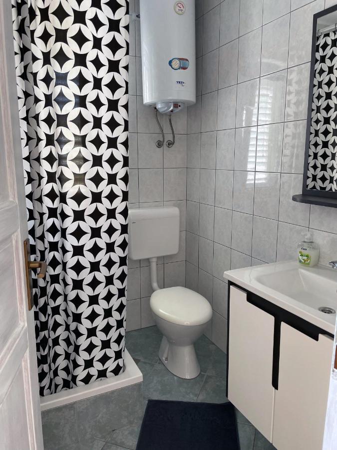 Apartment Anic Karlobag Kültér fotó